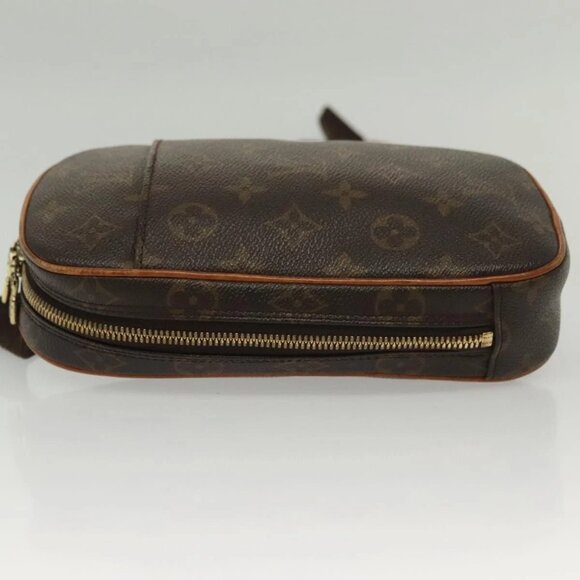 LOUIS VUITTON Monogram Pochette Gange Shoulder Bag M51870 LV Auth 139079 - Picture 6 of 16